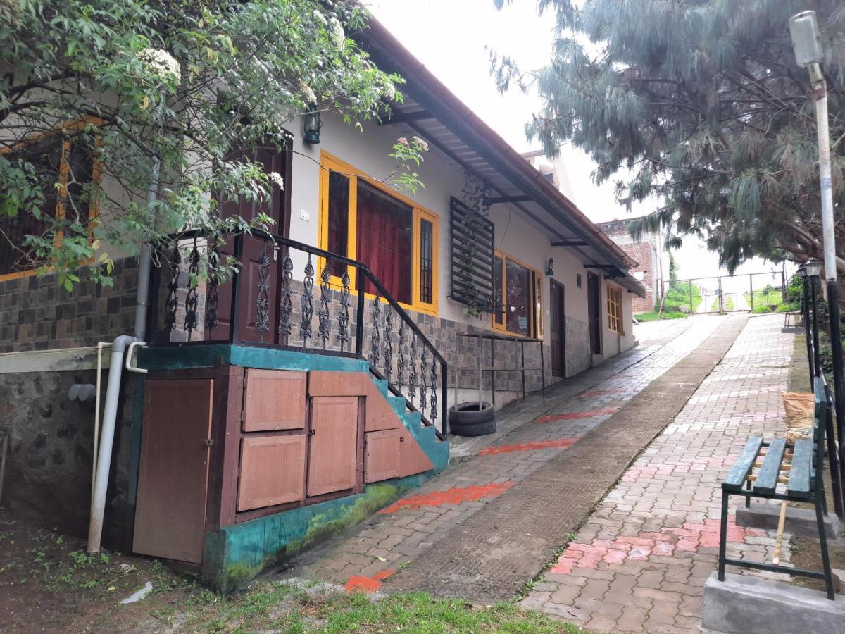 Pine Borough Inn Kodaikanal Luaran gambar